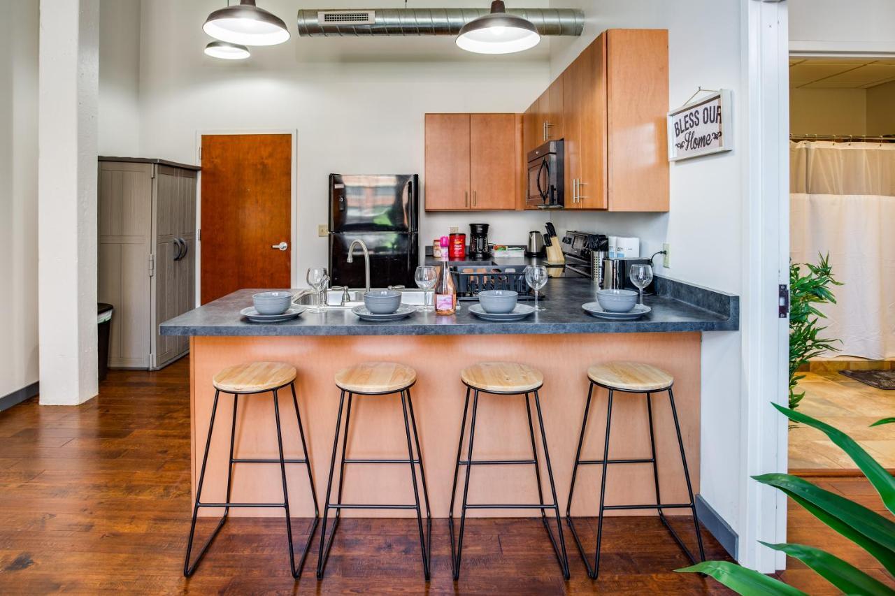 Ny Style Centric Loft With King Bed By Park Ave Appartement Rochester Buitenkant foto