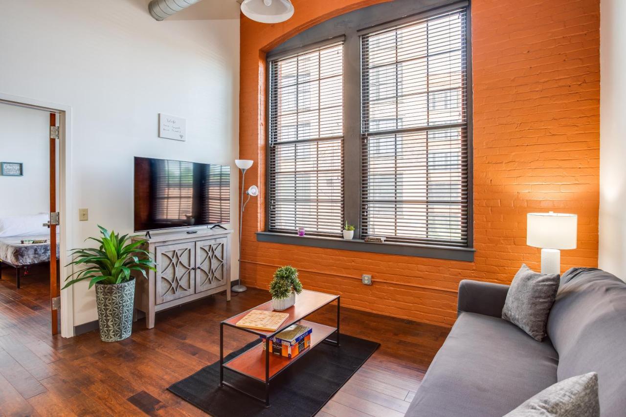 Ny Style Centric Loft With King Bed By Park Ave Appartement Rochester Buitenkant foto