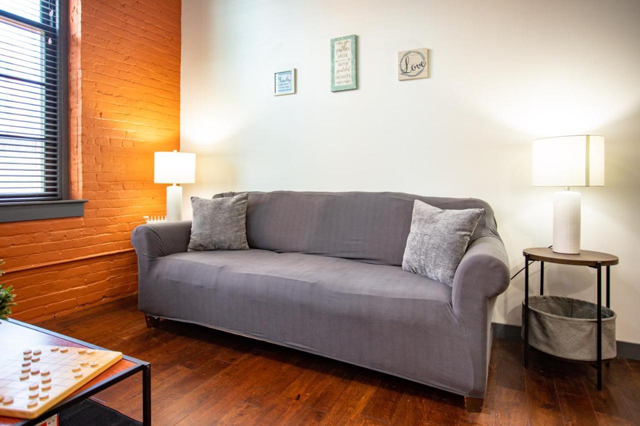 Ny Style Centric Loft With King Bed By Park Ave Appartement Rochester Buitenkant foto