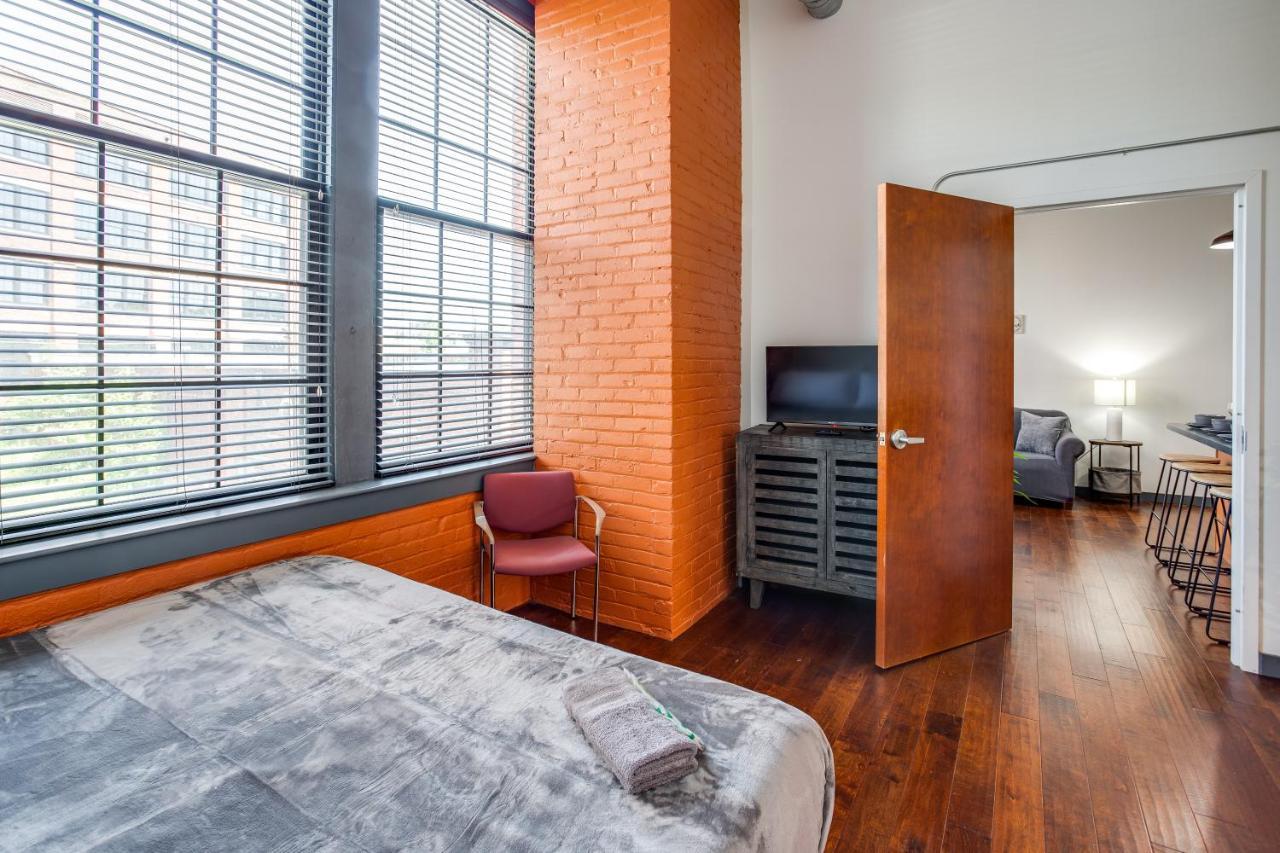 Ny Style Centric Loft With King Bed By Park Ave Appartement Rochester Buitenkant foto